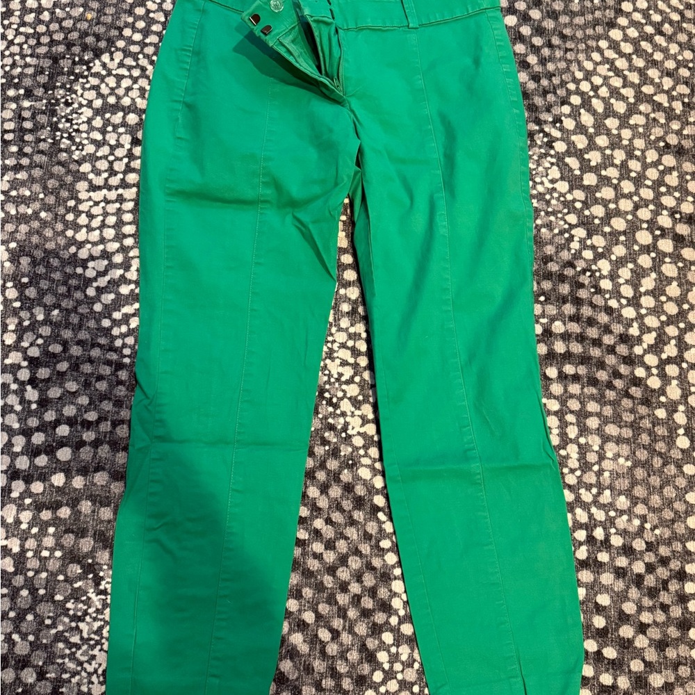 Ann Taylor “Carnegie Crop” Vibrant Green Pants